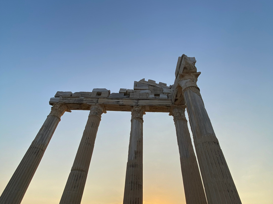 Apollon Temple景点图片