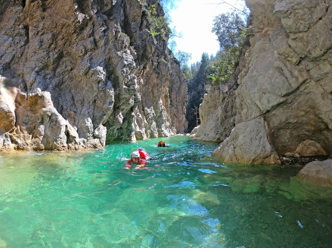 Trekking Hellas Evia-雅典必去景点