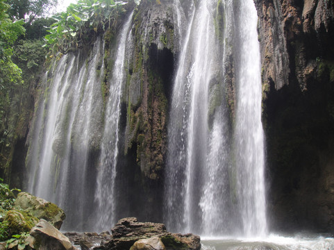 SONGAdventure-庞越必去景点