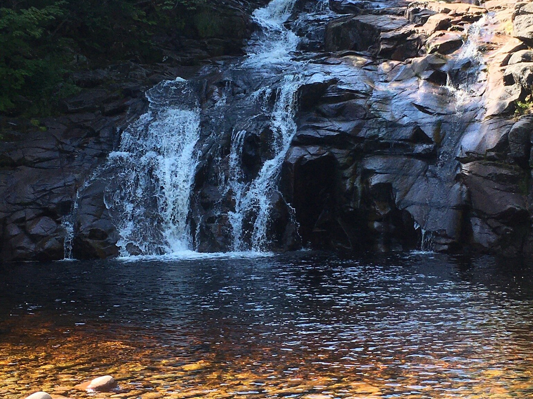 Chutes Mary Ann Falls-Ingonish必去景点