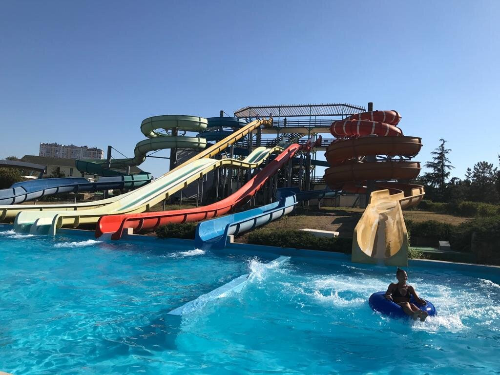 Zubragan Aqua Park-塞瓦斯托波尔必去景点