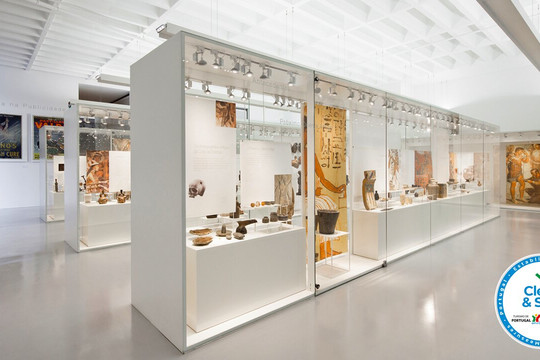 Senhora da Hora旅游景点-Pharmacy Museum