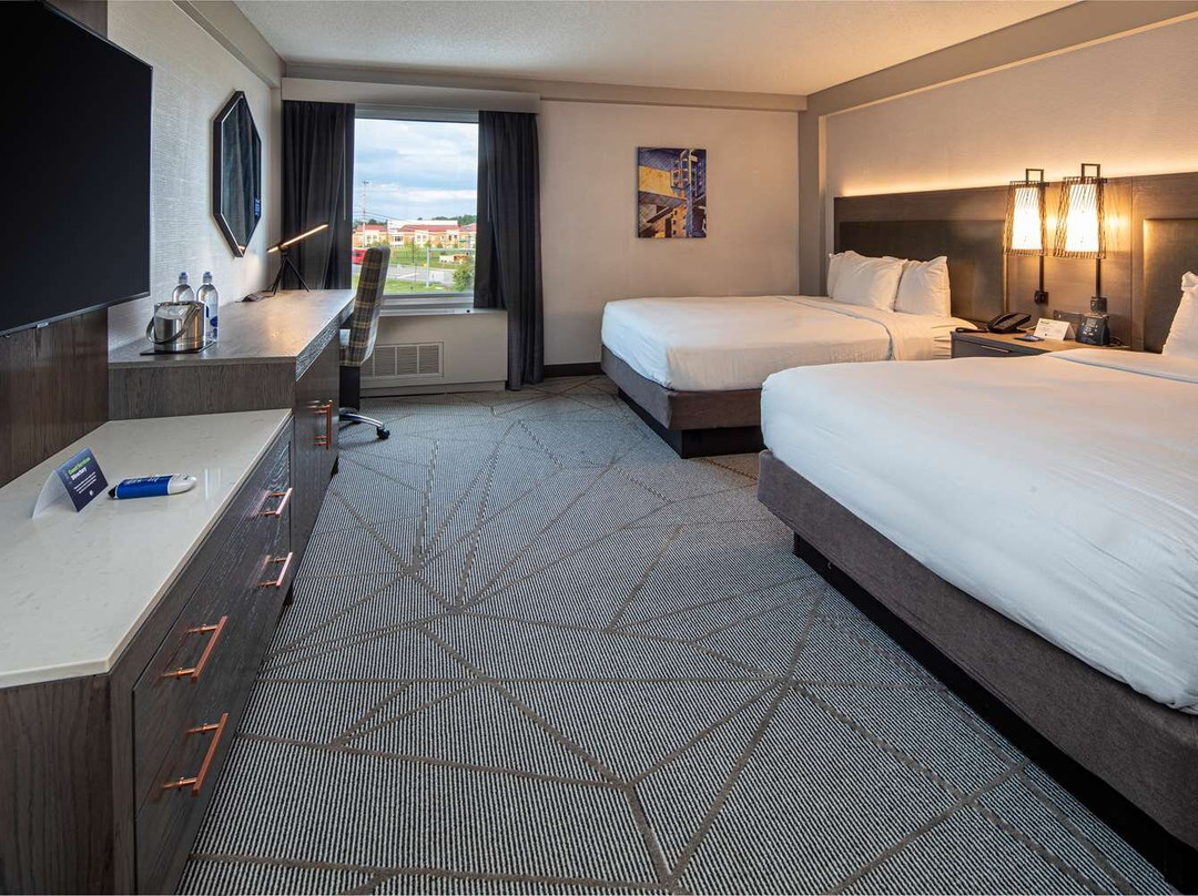 DoubleTree by Hilton Hotel Pittsburgh Airport主图