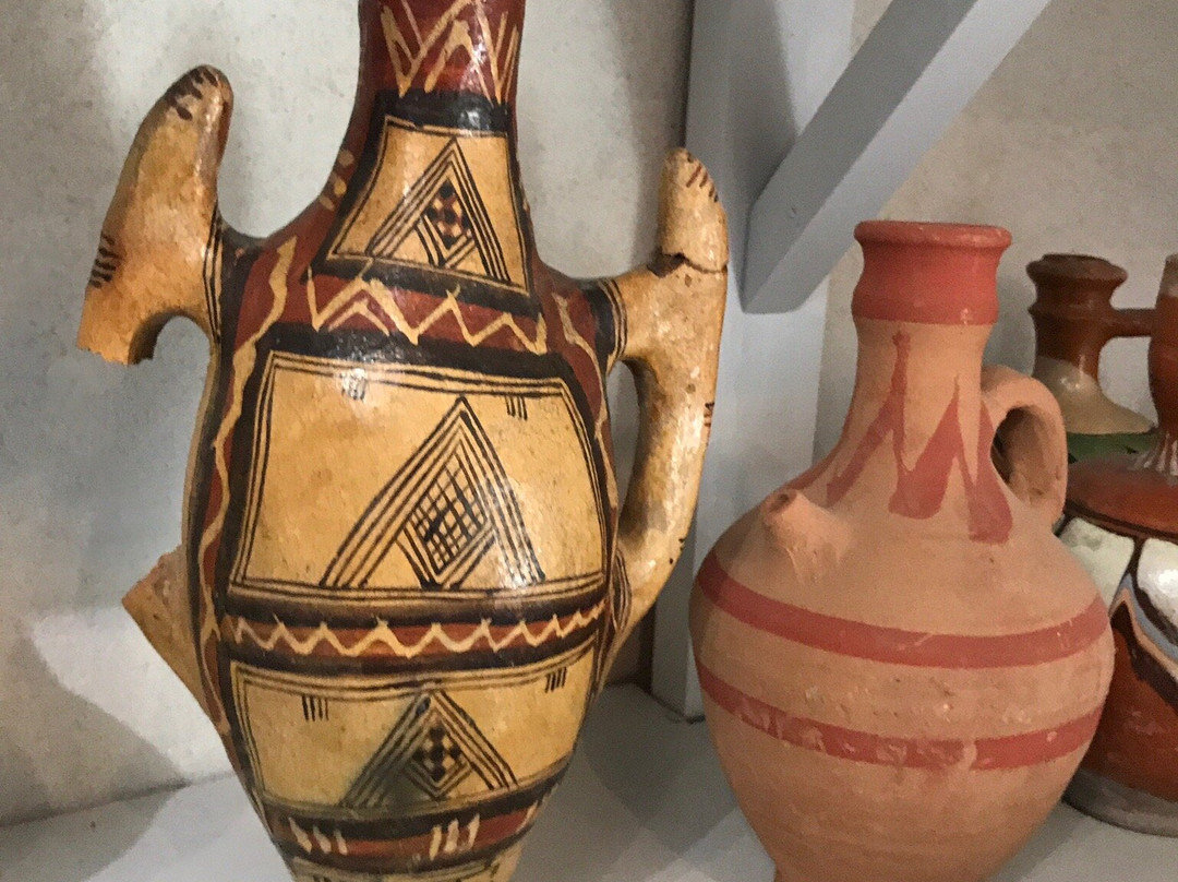 Musee de la Poterie Mediterraneenne-Saint-Quentin-la-Poterie必去景点