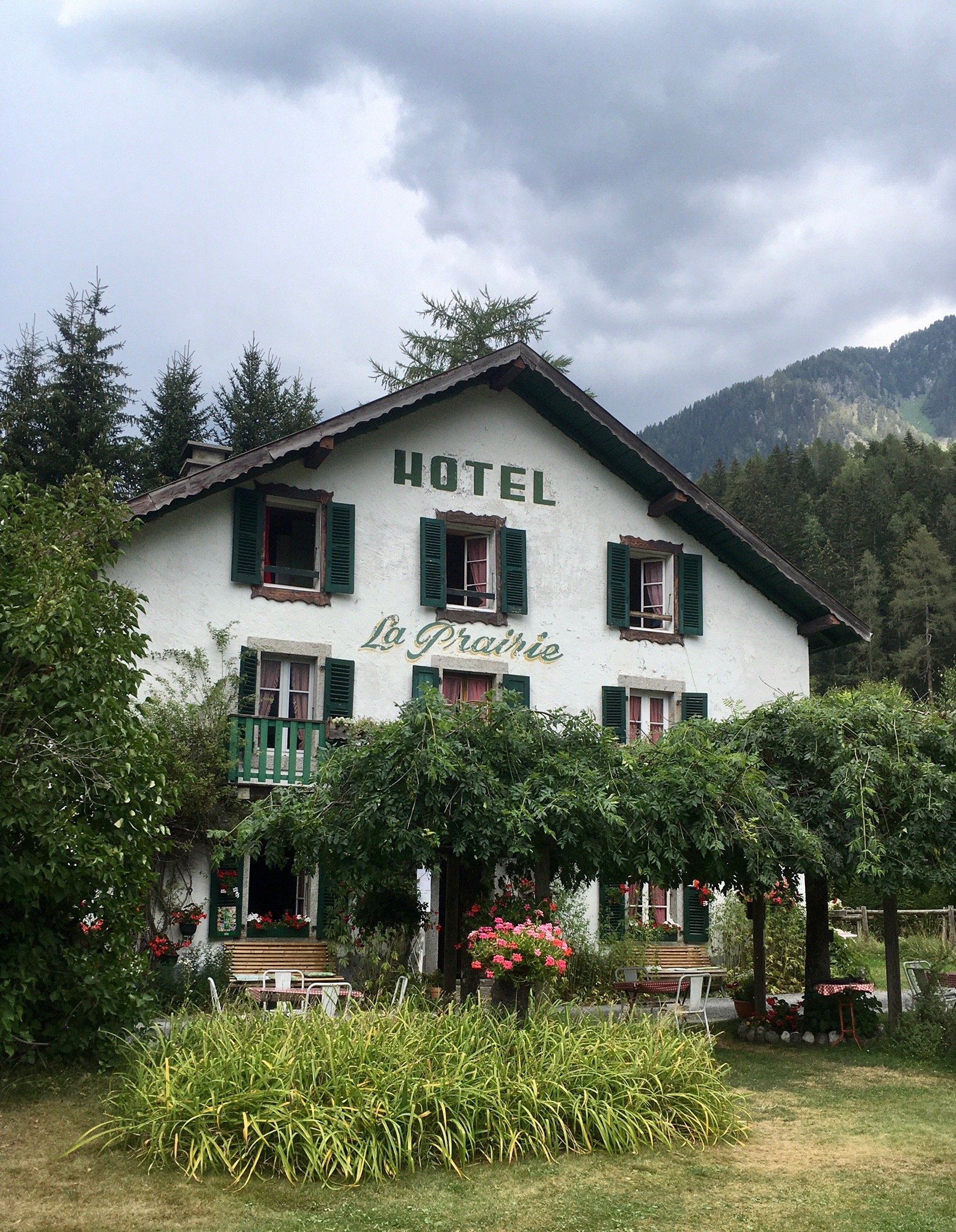 Hôtel La Prairie-官方