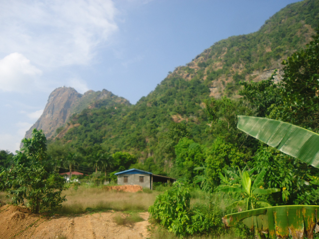 Mount Zwegabin-帕安必去景点