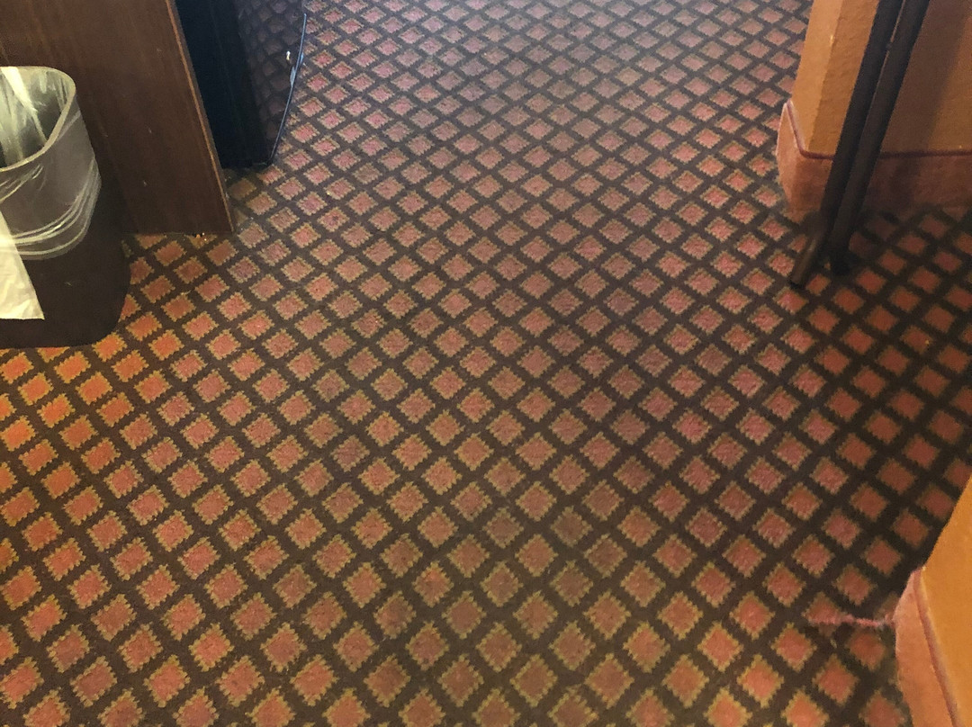 瑟普莱斯戴斯旅馆&套房酒店主图