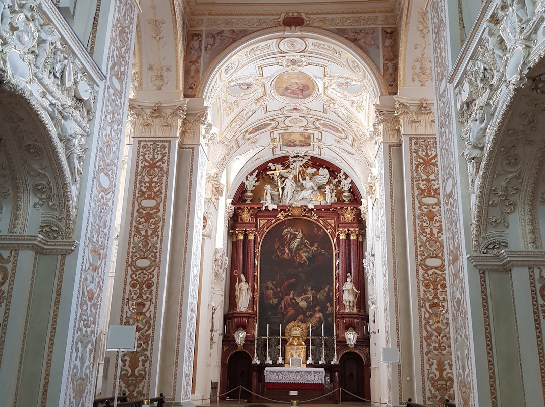 Basilika St. Lorenz景点图片