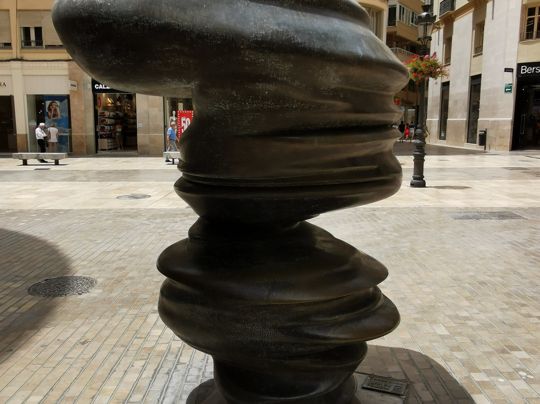 Points of View Sculpture-马拉加必去景点