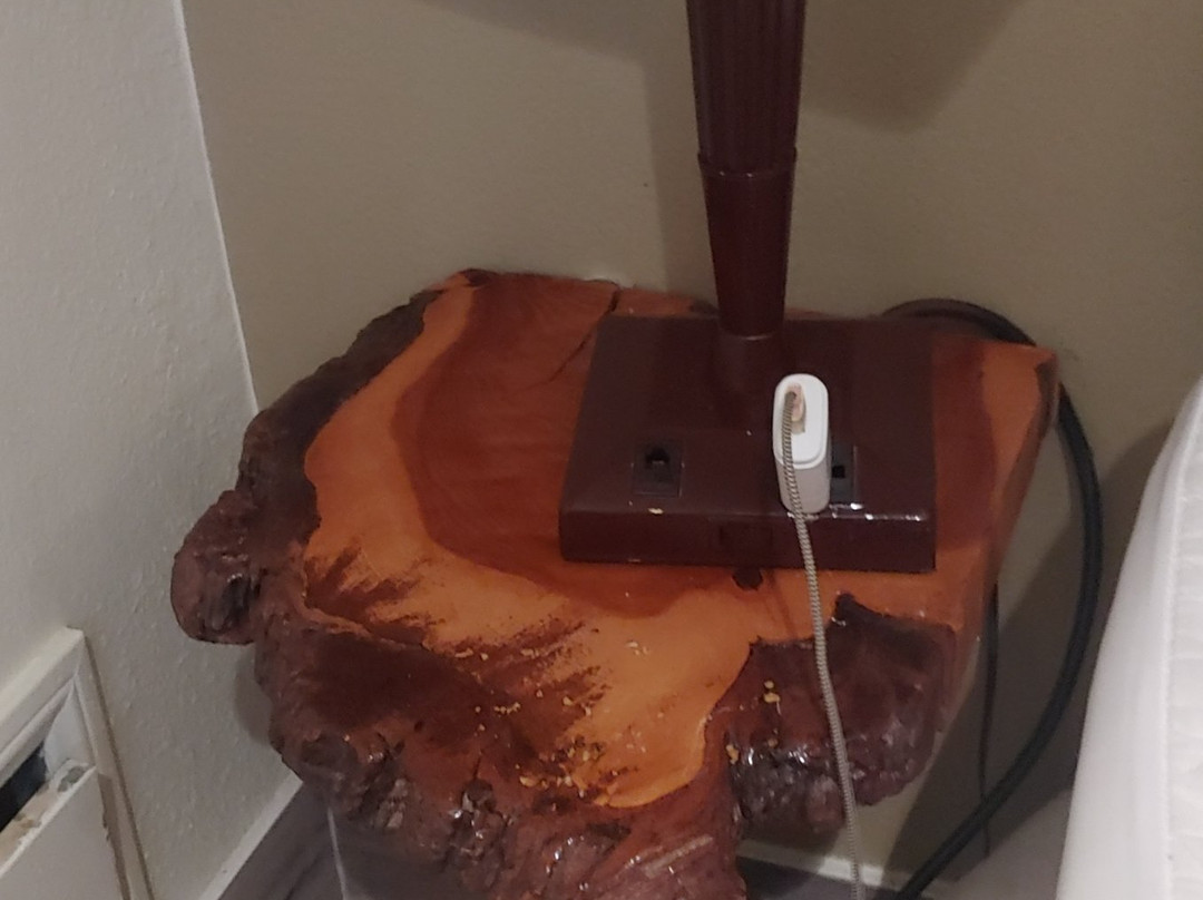 Sleepy Hollow, Crestline主图