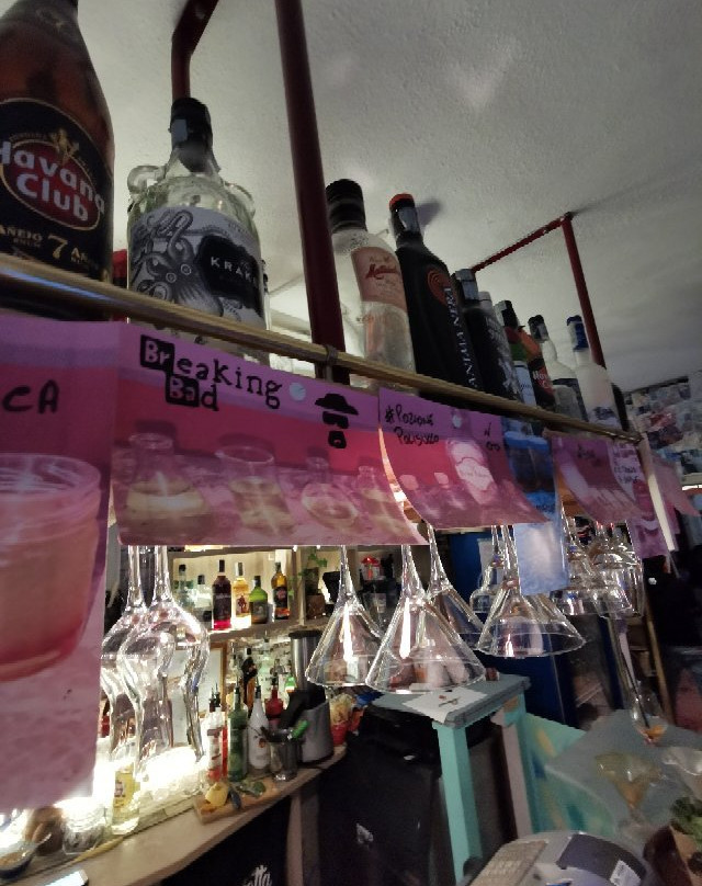 Cocktails Bar La Piazzetta-佩斯基奇必去景点