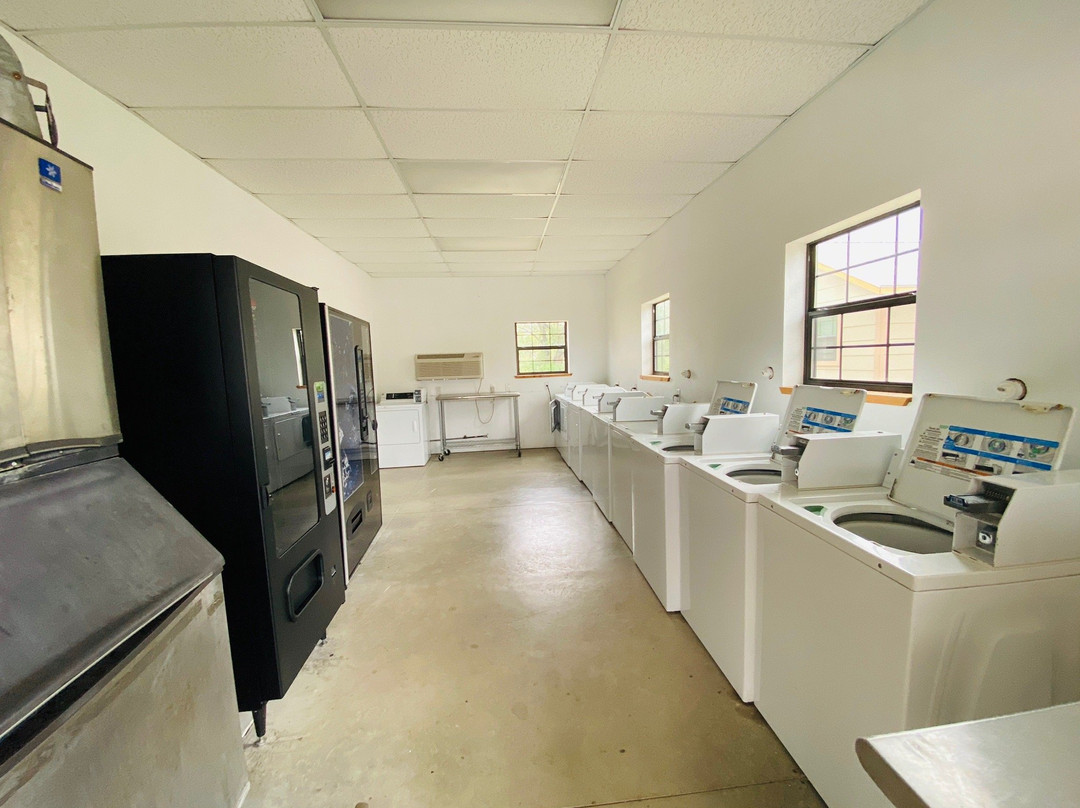 Brush Country Lodge主图