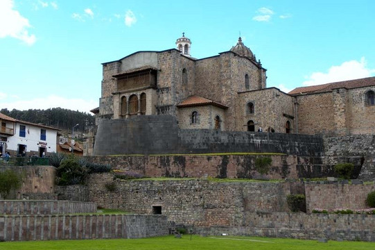 South American Exploor-温泉镇必去景点