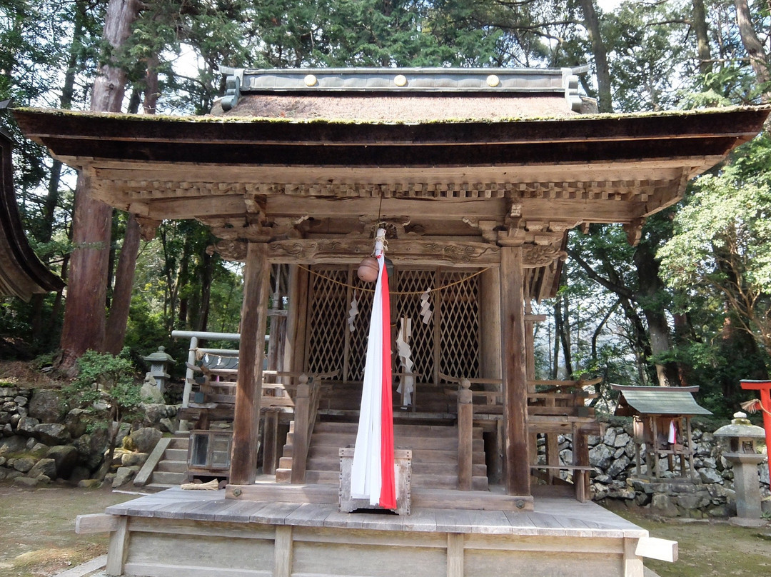 Toru Shrine-大津市必去景点