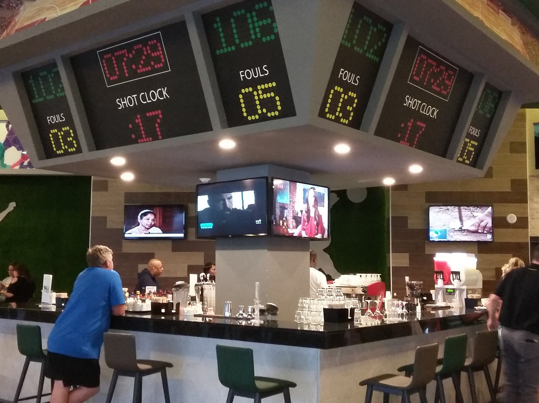 奥乔里奥斯悦宜湾酒店主图