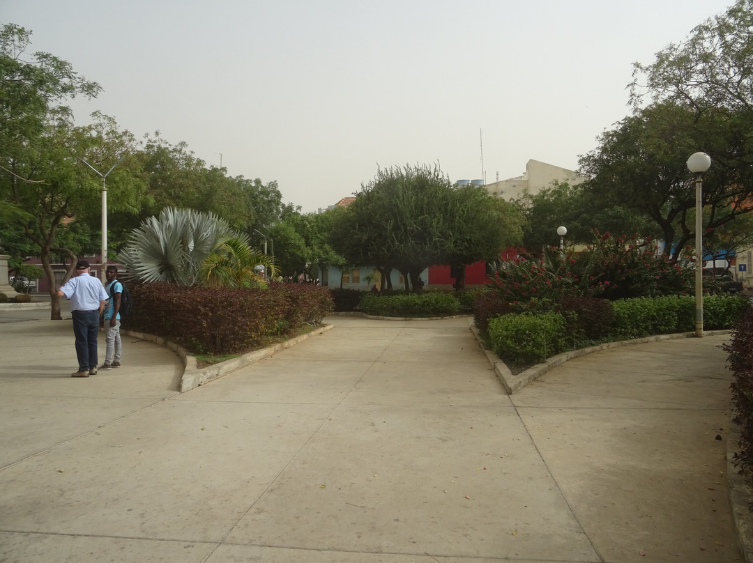 Praca Alexandre Albuquerque-培亚必去景点