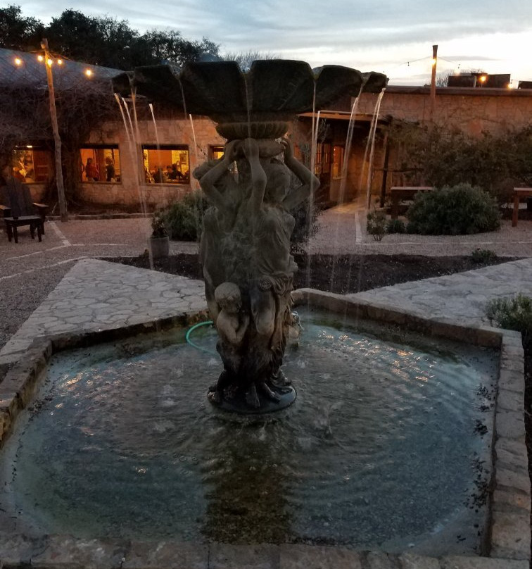 Salt Lick Cellars-Driftwood必去景点