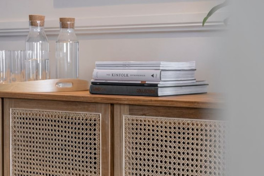 The Alison Randwick主图