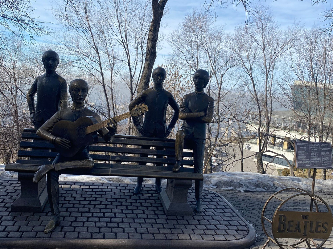 The Beatles Monument-阿拉木图必去景点