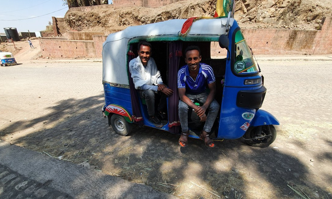 Holidays Hotel主图