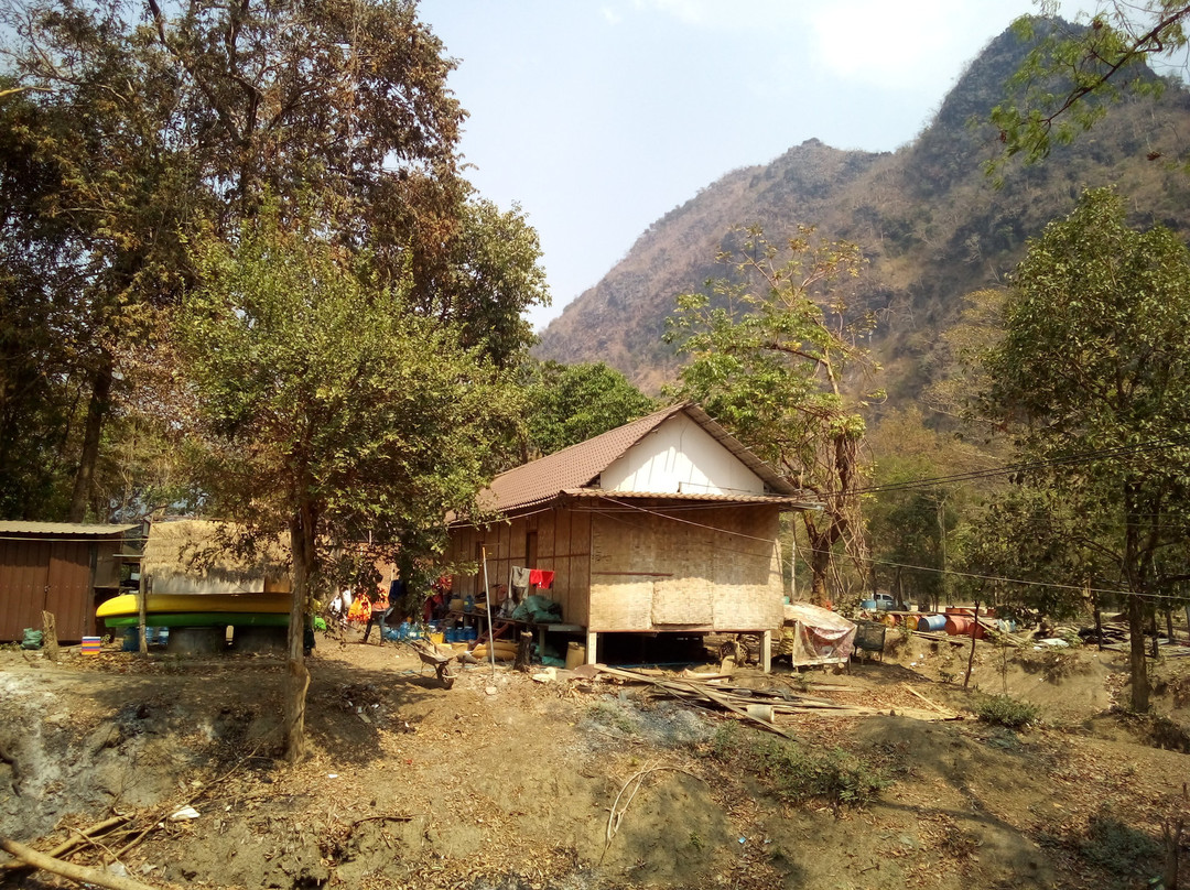 Tha Falang Lake-Thakhek必去景点