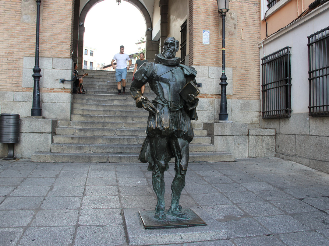 Estatua de Miguel de Cervantes景点图片