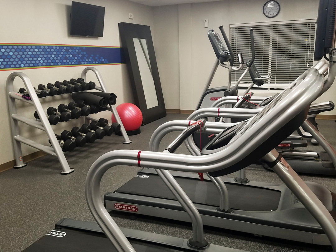 Hampton Inn Emporia主图