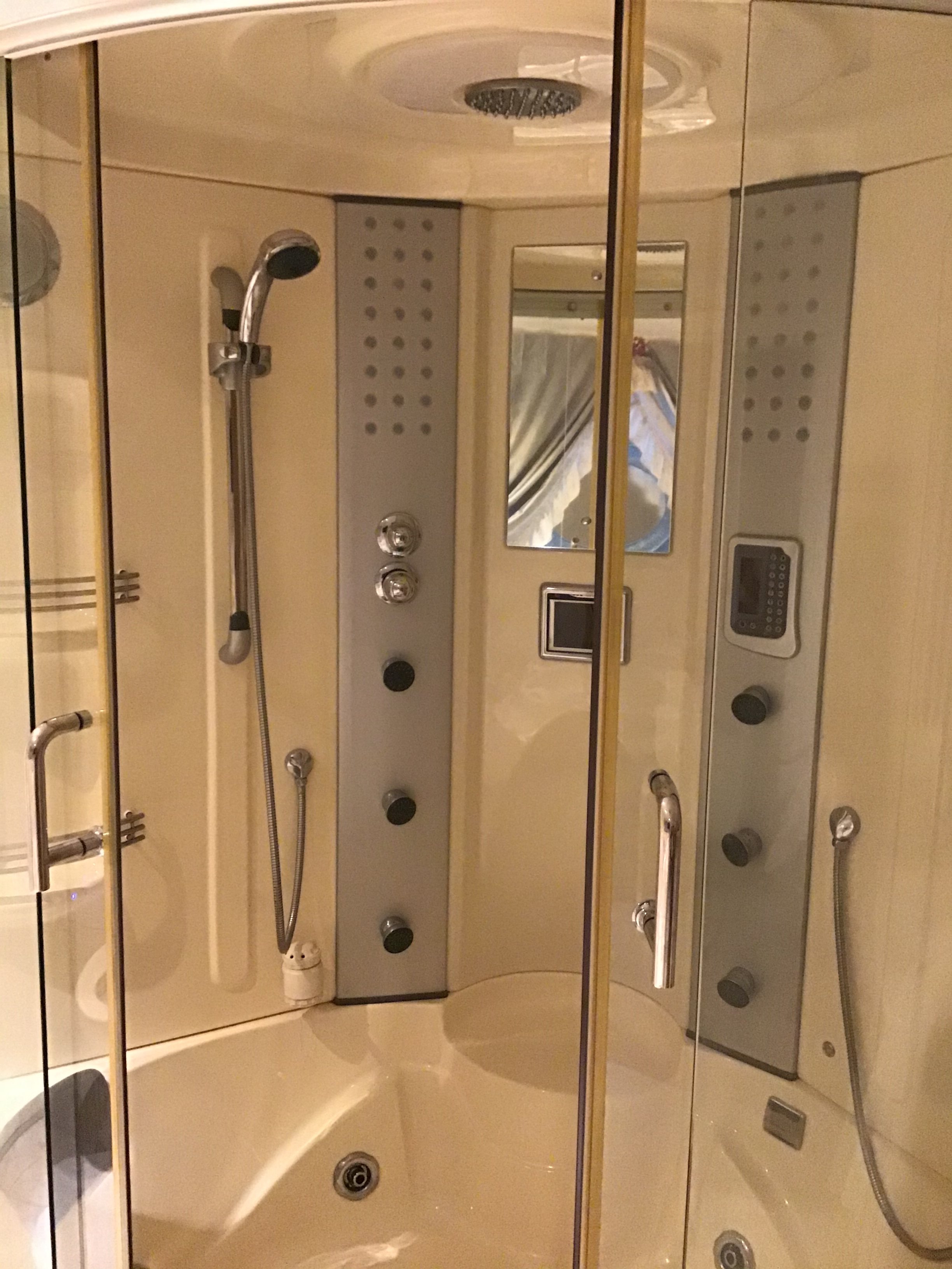 Peppermint Springs Retreat & Day Spa-浴室