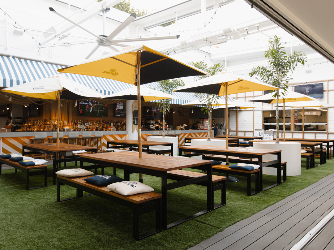 Surfers Paradise Beer Garden-冲浪者天堂必去景点