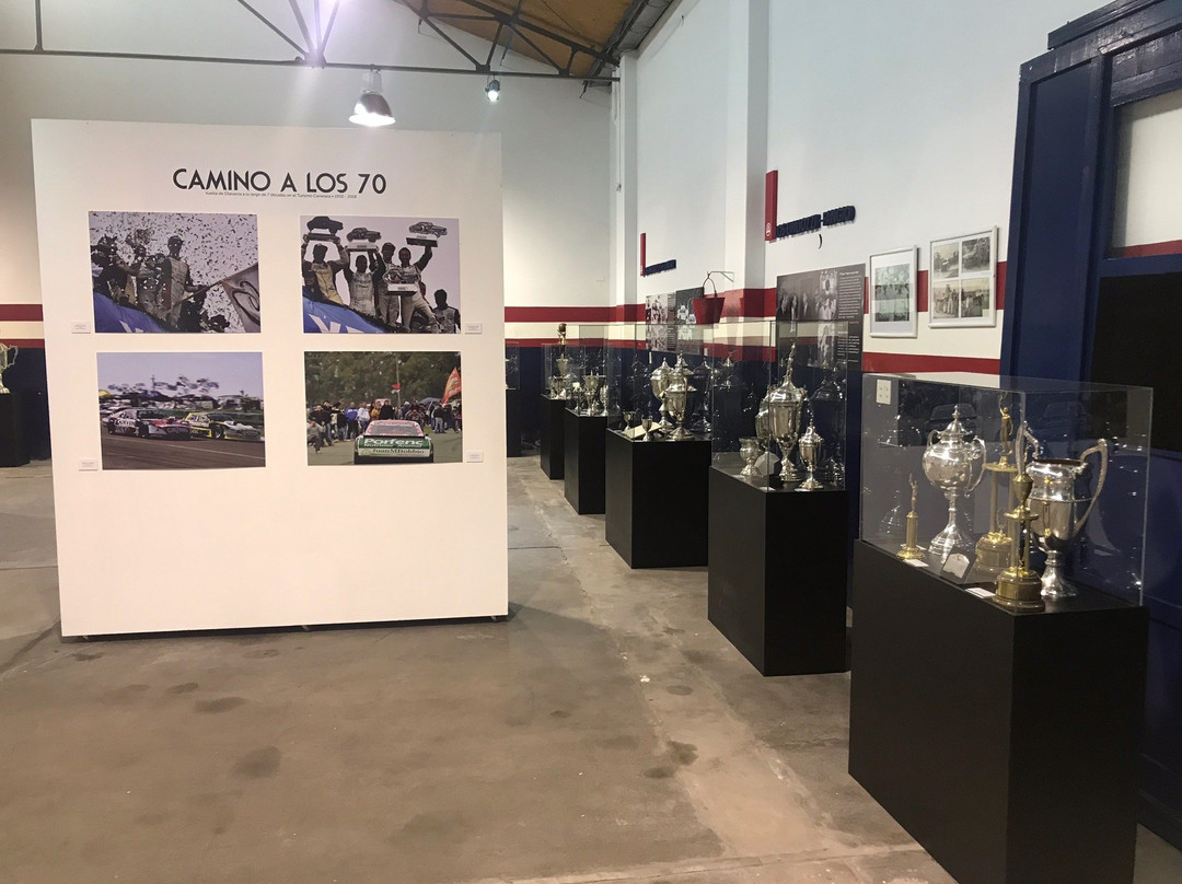 Museo Municipal Hermanos Emiliozzi-Olavarria必去景点