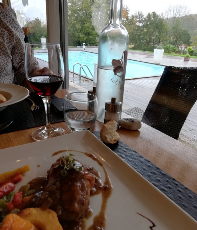 Brithotel du Golf le Lodge主图