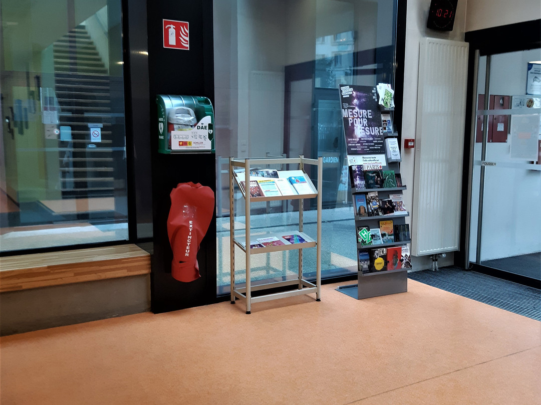 Médiathèque Robert Calméjane-Villemomble必去景点