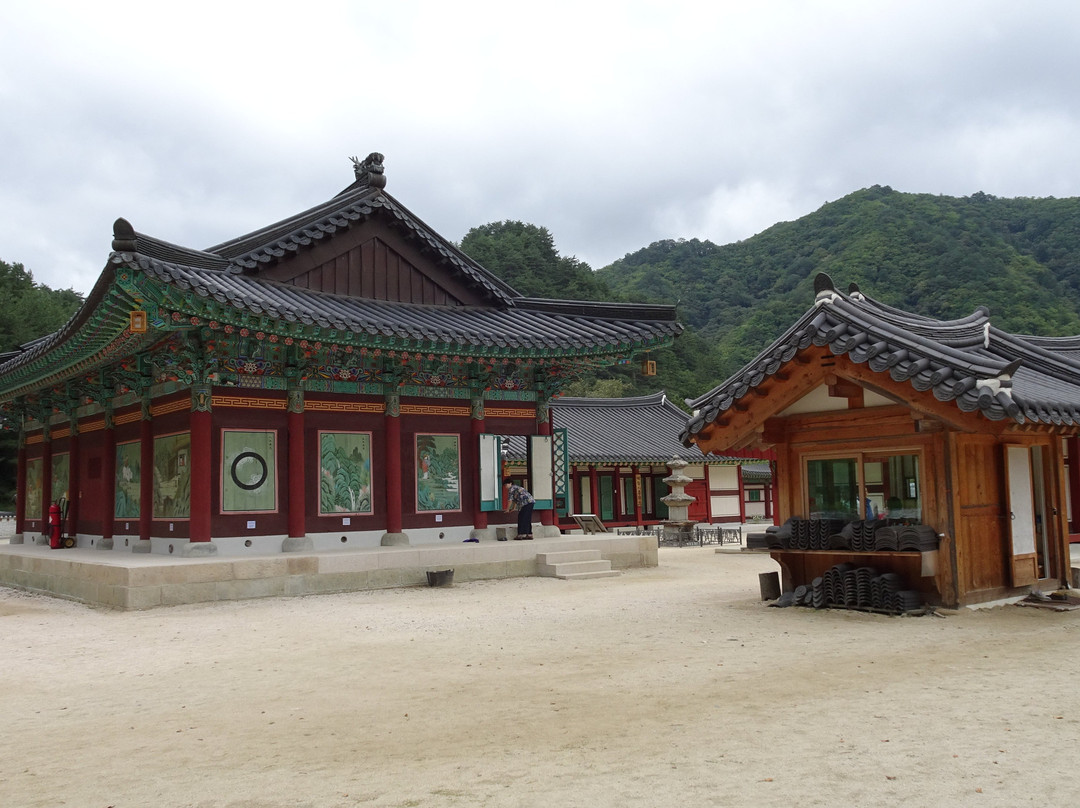 Baekdamsa Temple景点图片