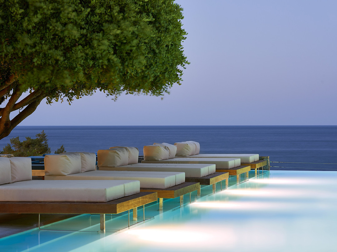 St.Nicolas Bay Resort Hotel & Villas主图