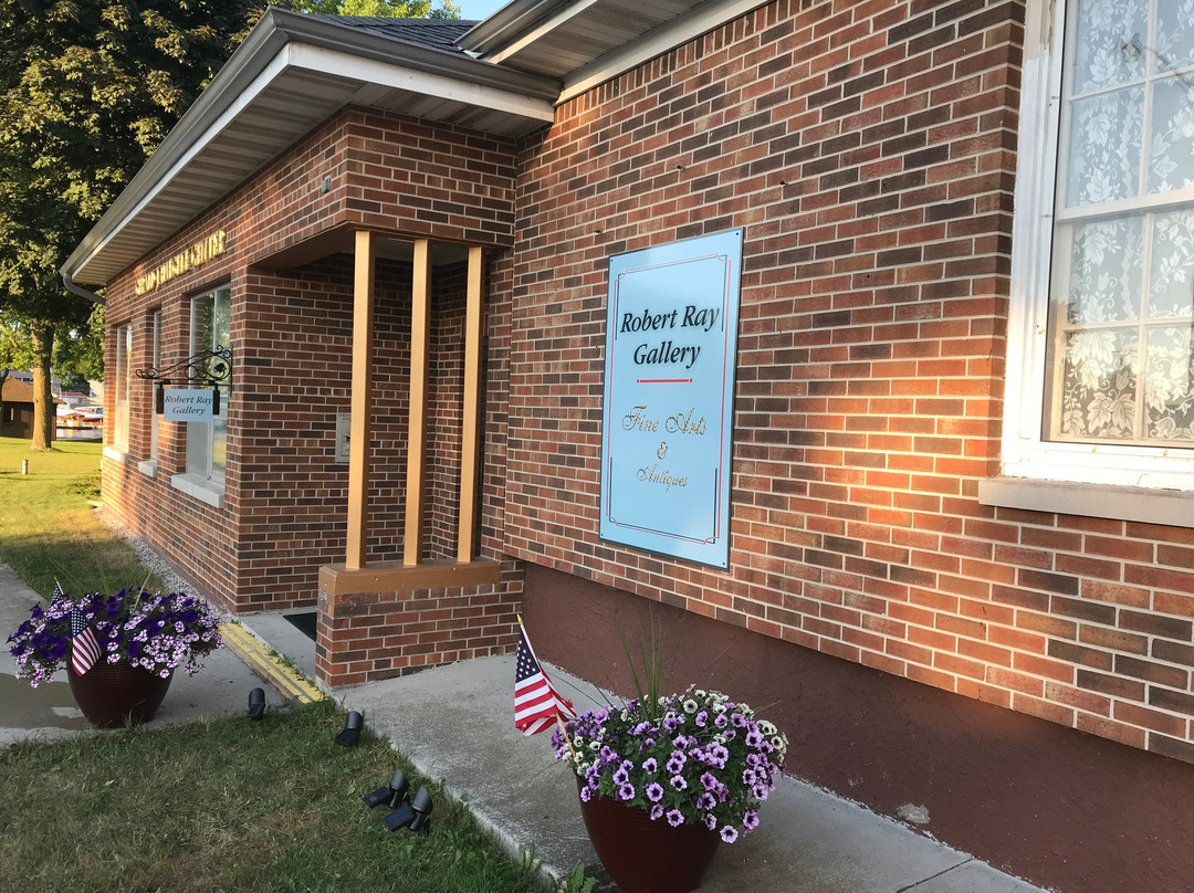 Algoma旅游景点-Robert Ray Gallery