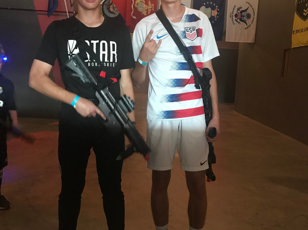 Battle House Laser Tag-费耶特维尔必去景点