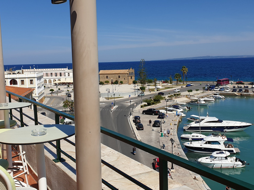 斯特拉达滨海酒店主图