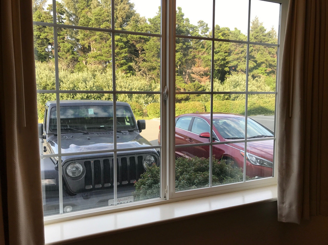 Lighthouse Inn主图