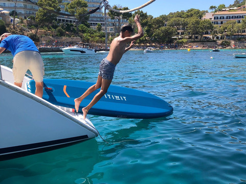 Sailing Graceful Days Catamaran Charter-圣庞沙必去景点