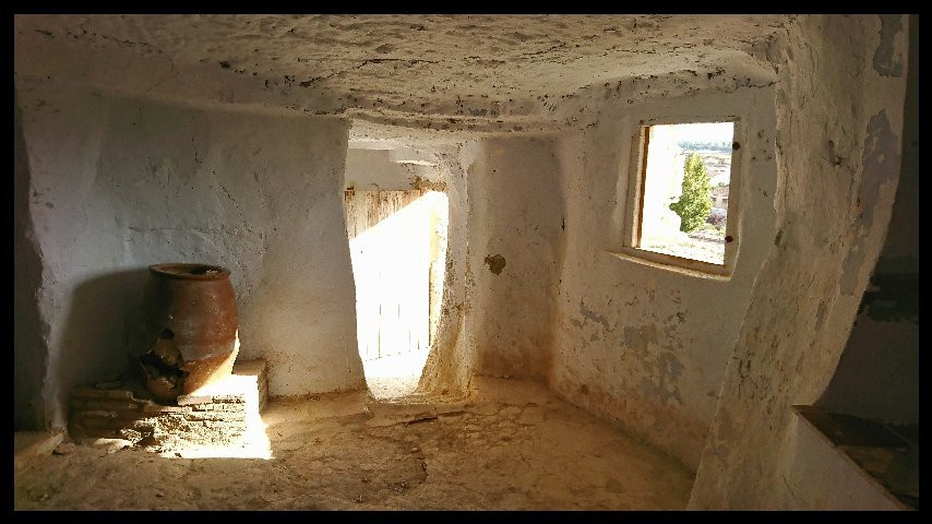 Cuevas de Arguedas-Arguedas必去景点