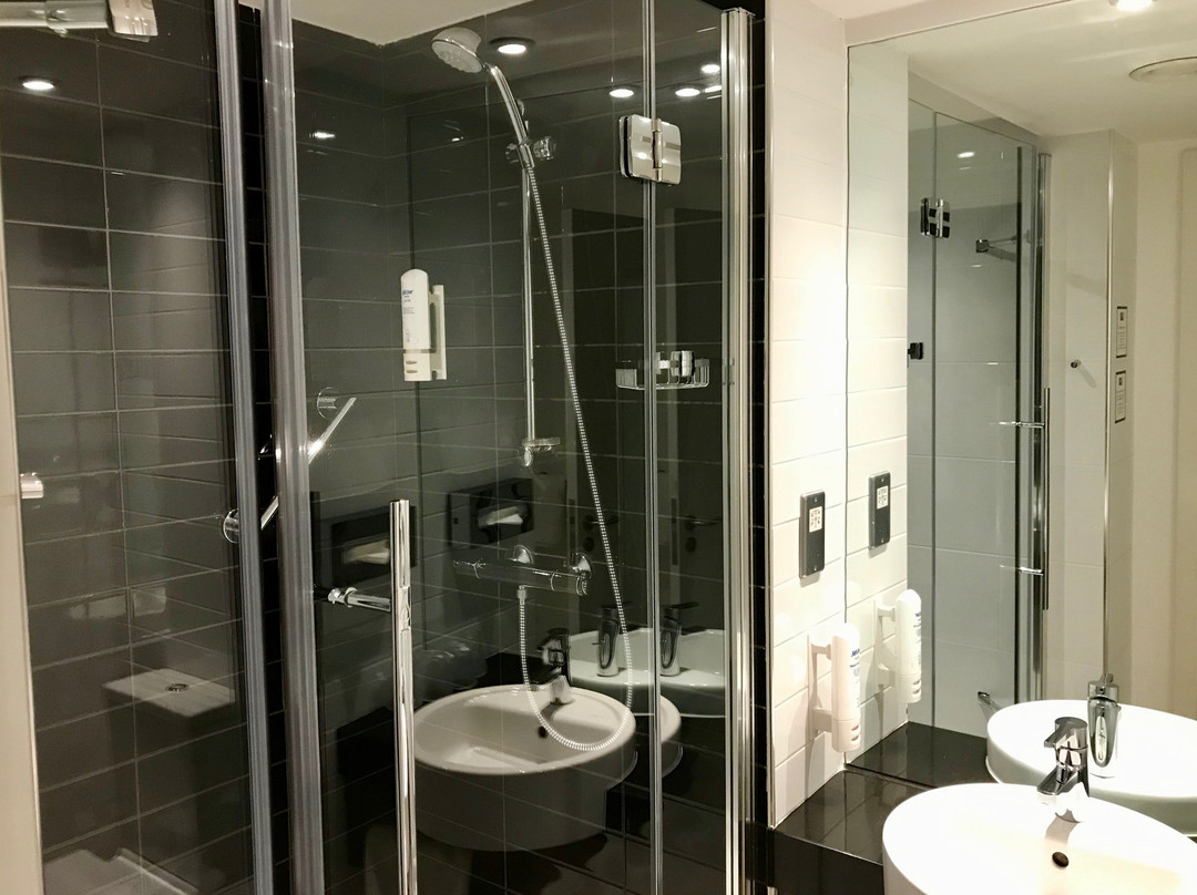 Holiday Inn Express Preston - South by IHG主图