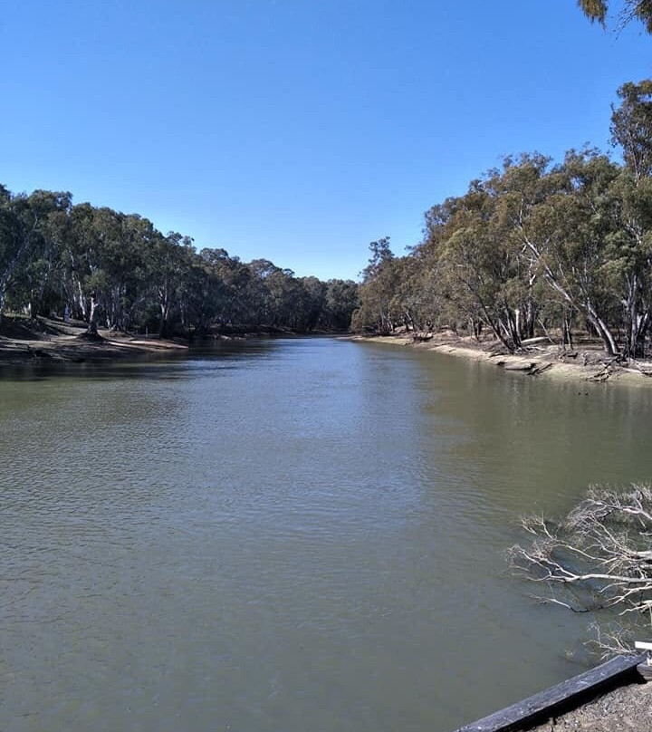 Beach to Beach Riverside Walk-Deniliquin必去景点