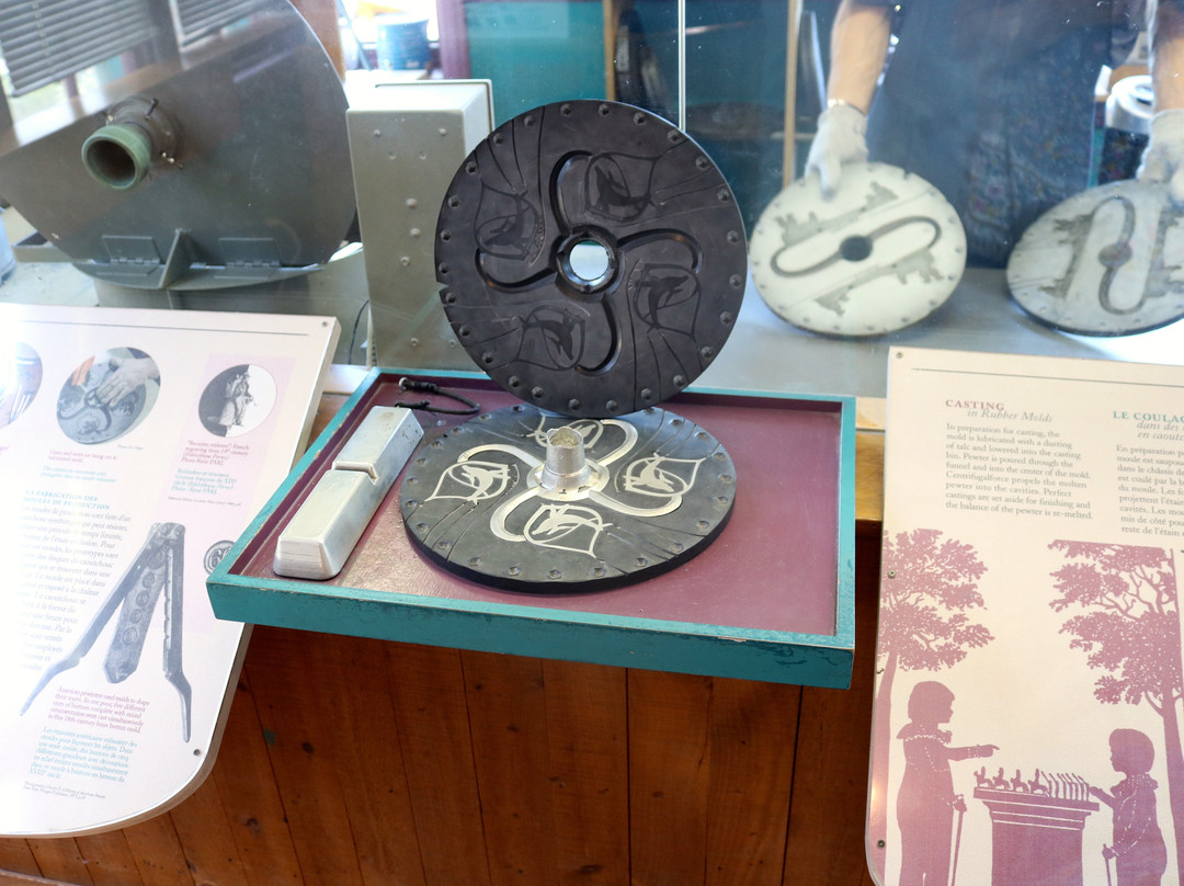 Amos Pewter-Mahone Bay必去景点