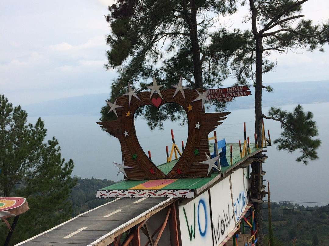 Indah Simarjarunjung Hill-Parapat必去景点