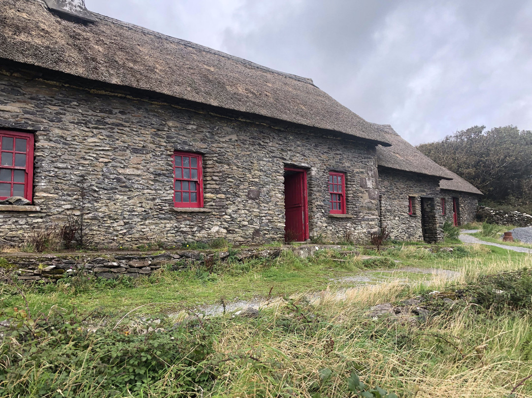 Irish Famine Cottages-丁格尔必去景点