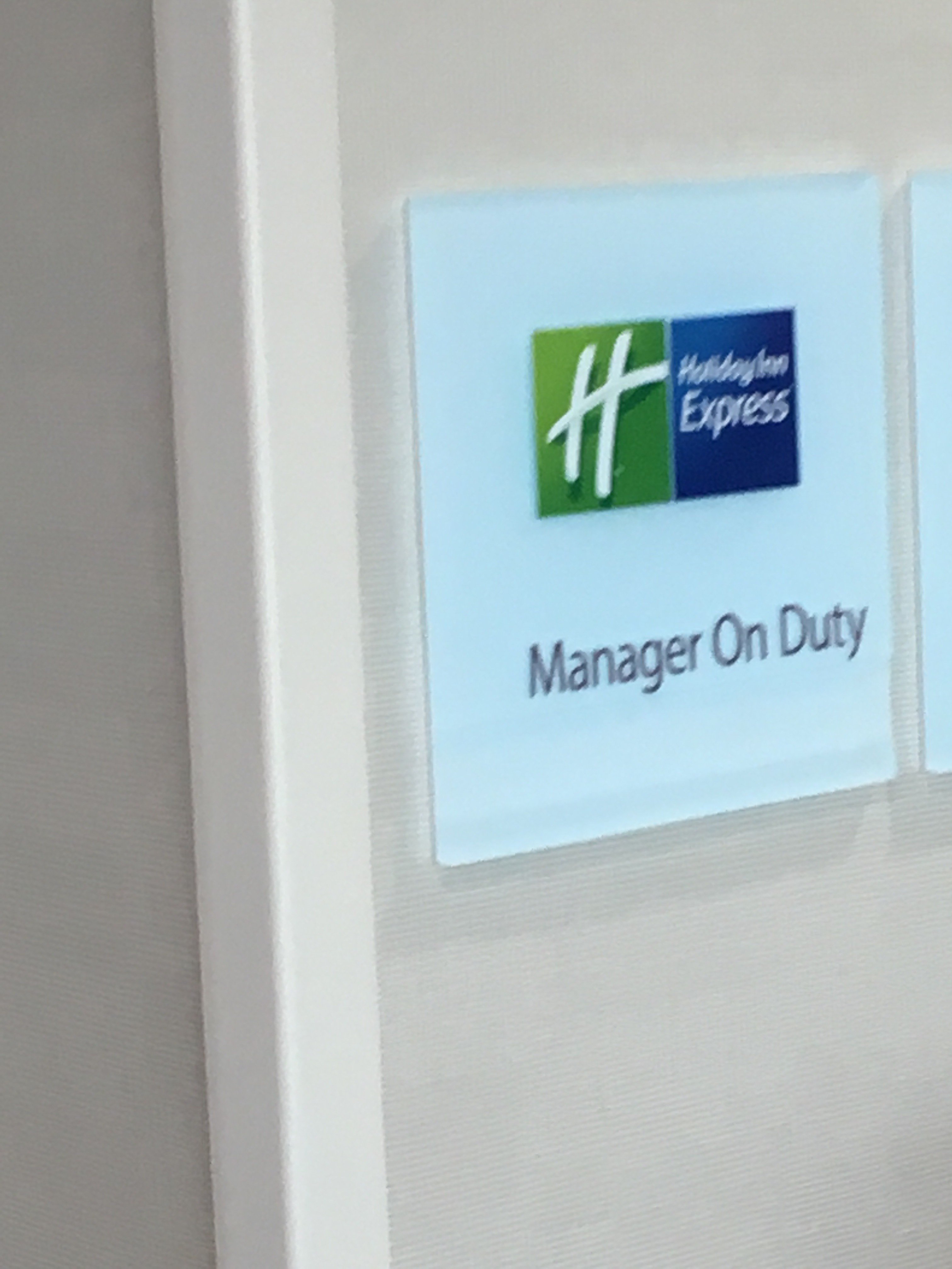 Holiday Inn Express & Suites Memphis Southwind, an IHG hotel-浴室