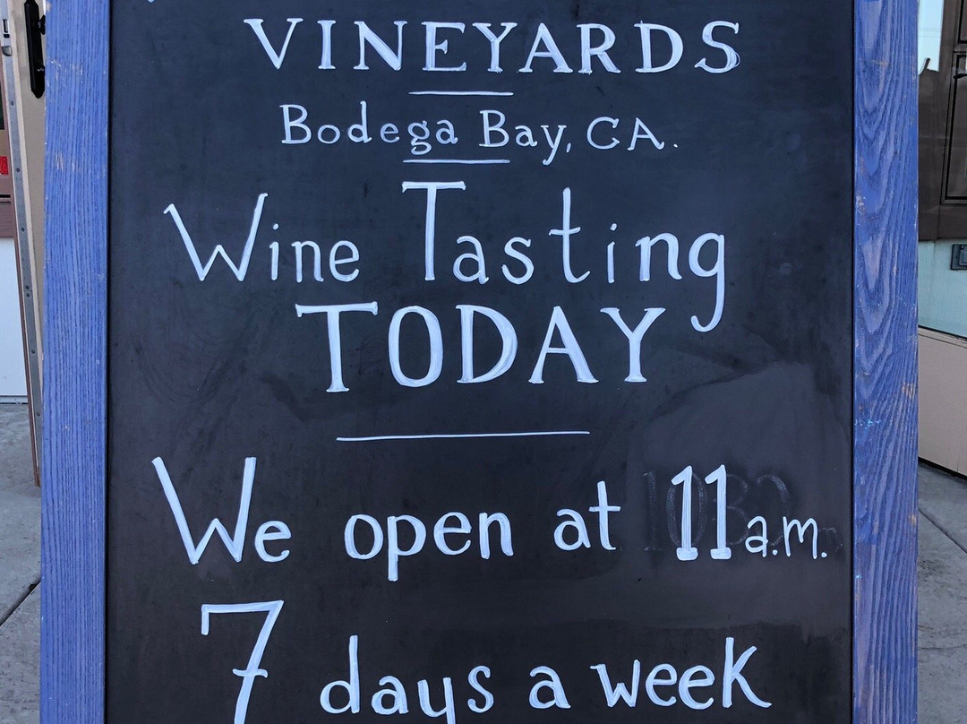 Sonoma Coast Vineyards景点图片
