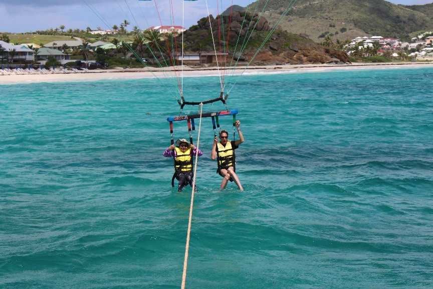 Fly Addiction Parasail-东方湾必去景点