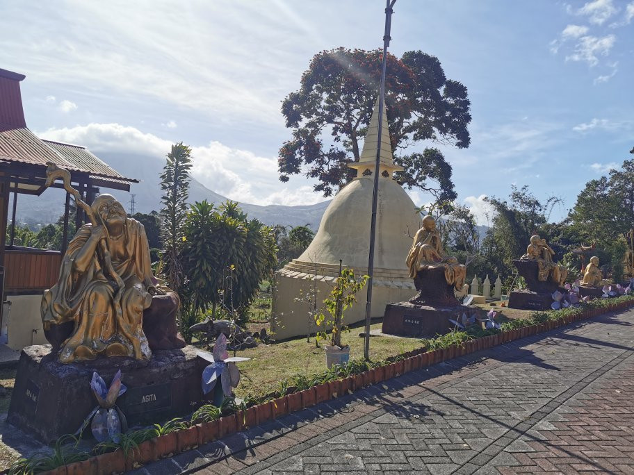 Vihara Ekayana景点图片