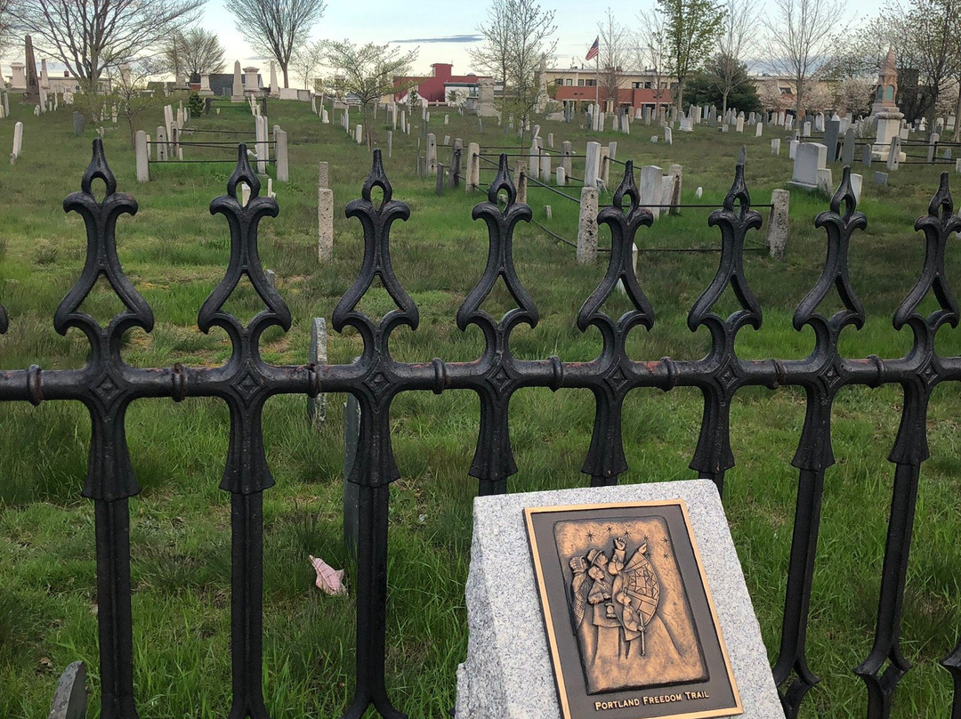 Eastern Cemetery景点图片